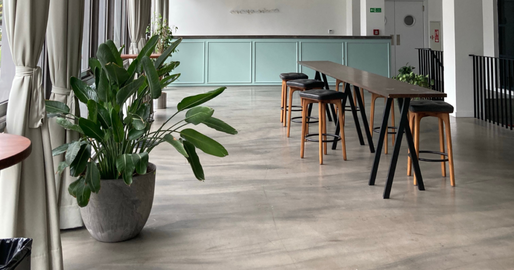 The Rise of Co-Working Spaces: Why They're the Future of Modern Workplaces